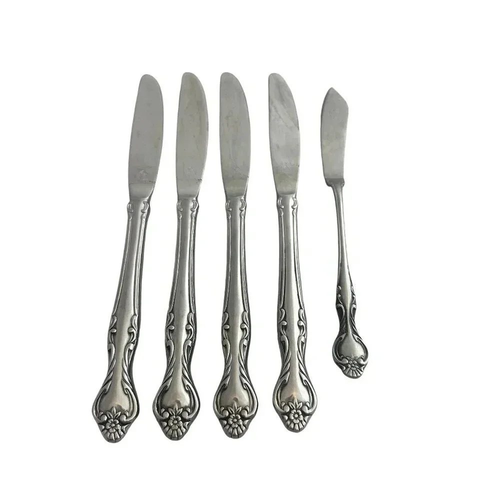 Oneida Northland Stainless Steel Vintage Pattern Five Knives Butter Flatware